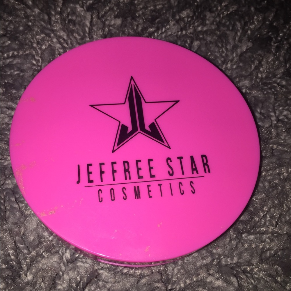 Jefree Star Highlighter in the shade princess cut